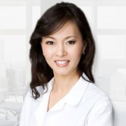 Logótipo de Skinzone Medical: Hannah Vu, MD