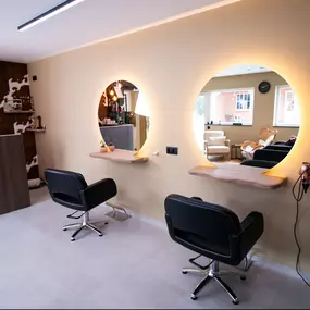 The Hairbarn by Dorien