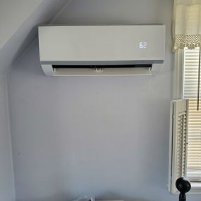Carrier 3 Ton Ducted and Ductless Heat Pump Installed in Fairfield, CT.