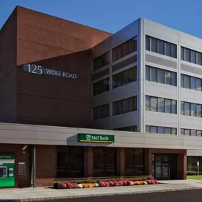 Wolf Road Executive Office Suites - The Anderson Group