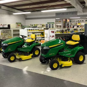 Store Lobby at RDO Equipment Co. in Ritzville, WA