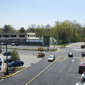 Bild von Newtown Square Shopping Center