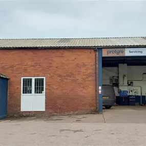 Bild von Protyre Crediton