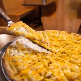 Mac and Cheese Pizza