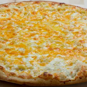 Mac n Cheese Pizza