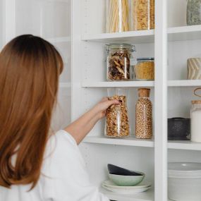 Custom pantries are like a dream come true for many homeowners. With custom pantries, you can create the perfect storage space for all your kitchen items, from food to cookware and utensils. You can customize the size and shape of your pantry to fit perfectly in your kitchen layout and the items you