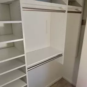 Don’t organized spaces give you a burst of serotonin? Have a look at this visually appealing all-white wardrobe we recently worked on in Waterford that is perfect for getting — and staying — organized.