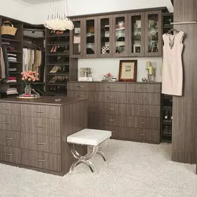 With the space and openness of a dressing room, our Closet Organization Solutions can make your dreams come true. Easily select the perfect outfit from an organized palette suited to your needs.