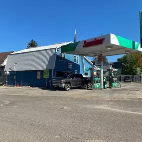 Freeport Gas & Grocery Sinclair gas station