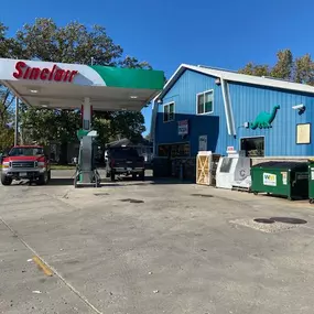 Freeport Gas & Grocery Sinclair gas station