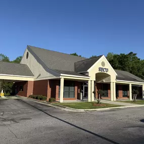 Outside view of the State Employees' Credit Union Lumberton-Fayetteville branch