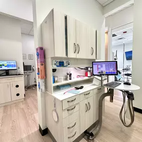 Bild von FLOSS Dental Sugar Land