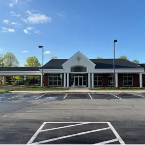 Outside view of the State Employees' Credit Union High Point-Penny road branch
