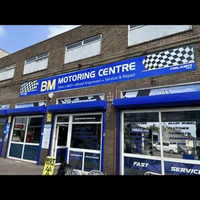 Bild von B M Motoring Centre Limited