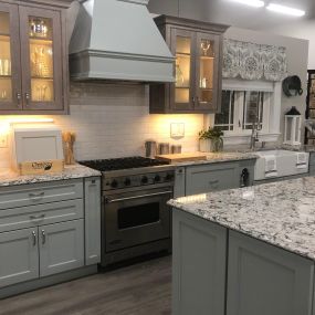 National Lumber Home Finishes Kitchen Display