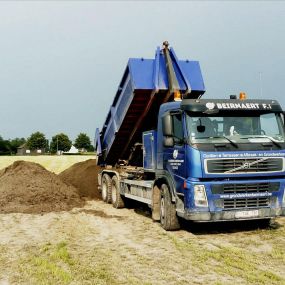 Grondwerken Beirnaert in Deinze