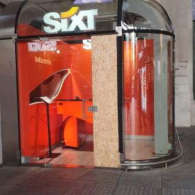 Sixt Autonoleggio Milano stazione centrale
