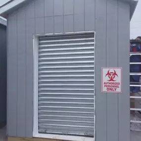 Emergi-clean has experience with all level of biohazard risks that include blood born diseases and lead ton environmental disinfection with bacteria like MRSA, viruses like Norovirus, Hepatitis A, B, & C , and HIV.