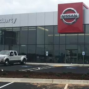 Bild von McLarty Nissan of Benton