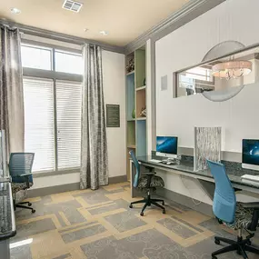 Bild von Ten Oaks Apartments