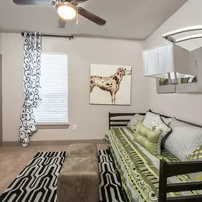 Bild von Ten Oaks Apartments