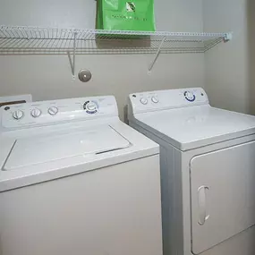 Bild von Ten Oaks Apartments