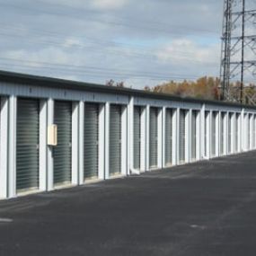 Non A/C Units  & Air Conditioned Storage Available