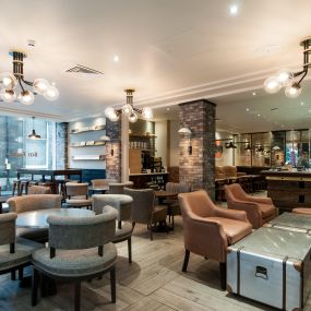 hub by Premier Inn Lounge Cafe Bar
