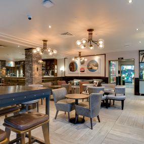 hub by Premier Inn Lounge Cafe Bar
