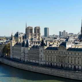 Cheval Blanc Paris - Vue sur Notre-Dame de Paris