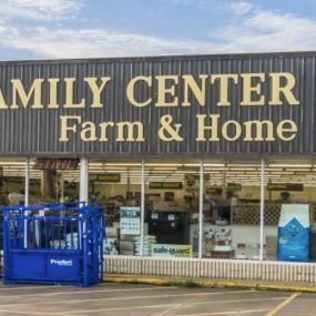 Family Center Farm & Home of Butler, MO