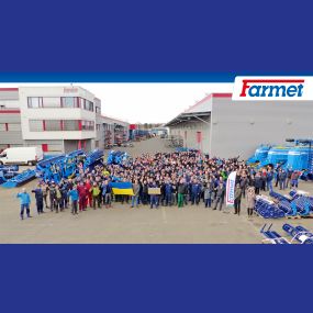 Společnost Farmet a. s. je významným zaměstnavatelem v regionu, zaměstnává více jak 450 pracovníků