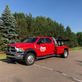 Need roadside assistance? Galeana’s Towing & Services provides towing services with a reliable, hardworking team, always willing to help our customers. Call us at 612-998-4126 or 612-434-7655 and tell us how we can help you!