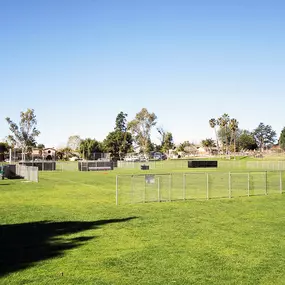 Bild von Fence Factory Rentals - Atascadero