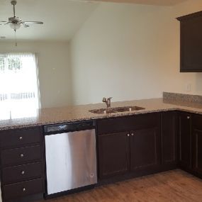 Granite counter tops at Regency Preserve