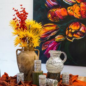 Fall themed tabletop decor.