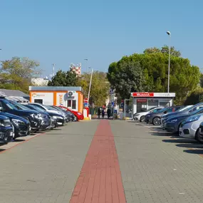 Sixt Autonoleggio Bari Aeroporto