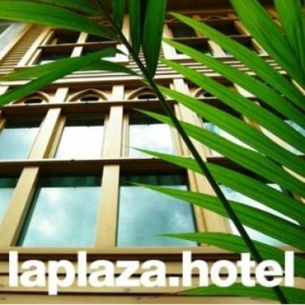Logótipo de Hotel La Plaza