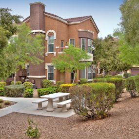 Chateau Calais Apartments in Nevada