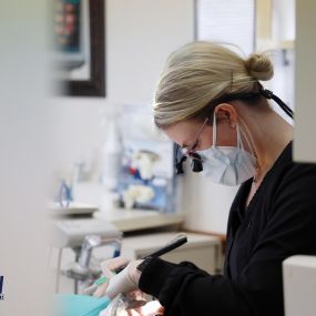 DFW Dental Service - Invisalign, Family, Cosmetic, Implants Dentist of Irving Texas | 209 S O Connor Rd, Irving, Texas 75060 | Call: (972) 251-1701