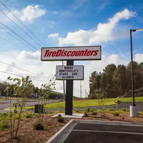 Tire Discounters on 11920 Memorial Parkway SW in Huntsville