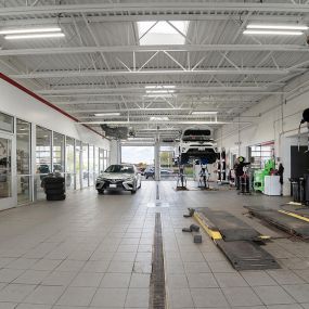 Discover the Darrow Difference at Russ Darrow Toyota. Visit us at 2700 West Washington St. in West Bend, WI.