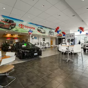 Discover the Darrow Difference at Russ Darrow Toyota. Visit us at 2700 West Washington St. in West Bend, WI.