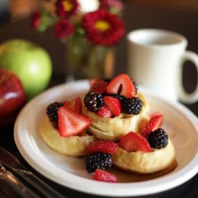 Complimentary Breakfast at La Cuesta Inn