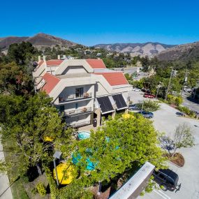 La Cuesta Inn Exterior