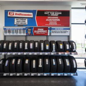 Tire Discounters on 122 Moss Grove Blvd in Knoxville