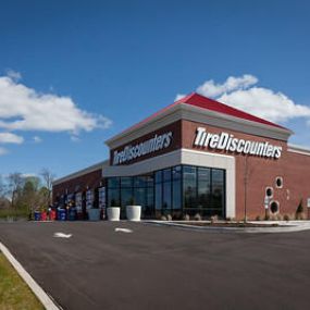 Tire Discounters on 122 Moss Grove Blvd in Knoxville