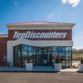 Tire Discounters on 122 Moss Grove Blvd in Knoxville