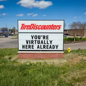 Tire Discounters on 122 Moss Grove Blvd in Knoxville