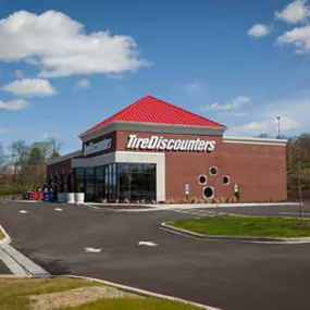 Tire Discounters on 122 Moss Grove Blvd in Knoxville